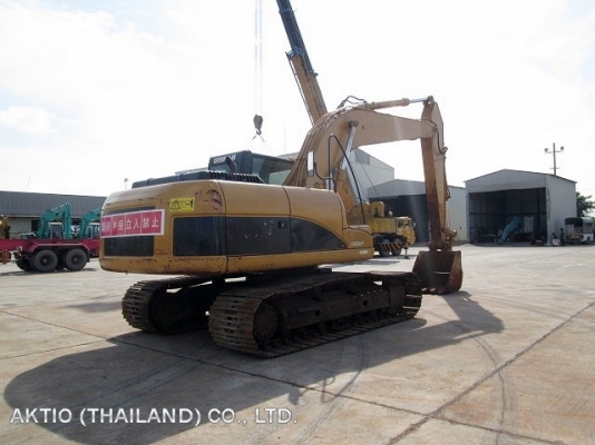 ขายรถขุด CATERPILLAR 320D สภาพสวยพร้อมใช้งาน