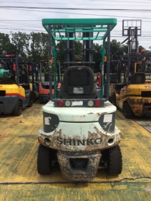 ขายรถไฟฟ้านัั่งขับ SHINKO  ขนาด 2.5 ตัน  พร้อมตู้ชาร์จ