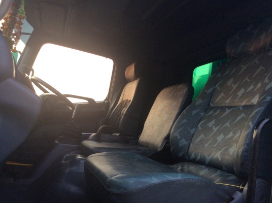 ..HINO10ล้อMECA 220แรง เพลาเดียว( มีระบบลากจูง) ยาว 7.5 ม.เครื่องดี ครัทซีสวย ยางเต็ม10เส้น รถใช้งานน้อย พร้อมใช้งาน ขาย 1,200,000 บาท ศุภากร081-1903107- 081-4252943