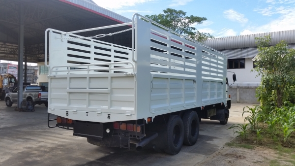 ขายรถบรรทุก 10 ล้อ