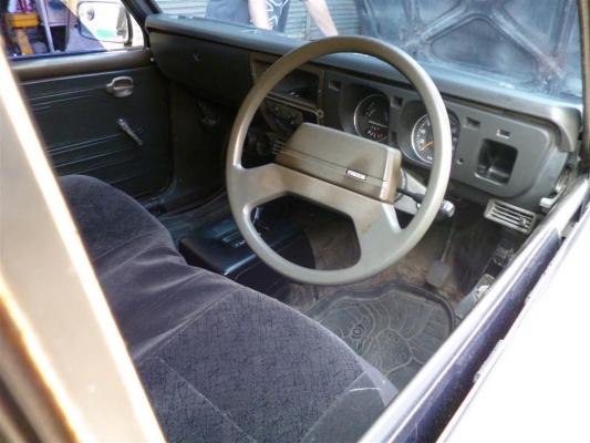 mazda familia วางเครื่อง4S ราคาลดเหลือ42000