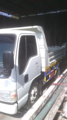 รถหกล้อดั้มนิสสันELF130