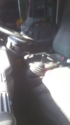 รถหกล้อดั้มนิสสันELF130