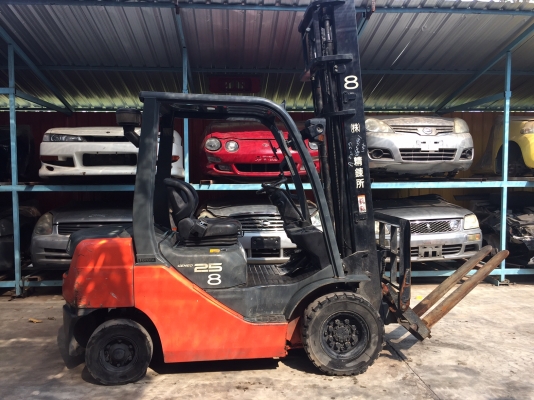 ขายรถโฟลคลิฟท์ ( รุ่นใหม่ล่าสุด ) TOYOTA 52-8FD25 ,เครื่องยนต์ดีเซล รุ่นใหม่ล่าสุดดีเซล 3Z ,เสายกสูง 4.5 เมตร ,งาปรับคว่ำ-หงาย , รถนำเข้าจากญี่ปุ่น 100\% ขายรถโฟลคลิฟท์ ( รุ่นใหม่ล่าสุด ) TOYOTA 52-8FD25 ,เครื่องยนต์ดีเซล รุ่นใหม่ล่าสุดดีเซล 3Z ,เสายกสูง 4.5 เมตร ,งาปรับคว่ำ-หงาย , รถนำเข้าจากญี่ปุ่น 100\%