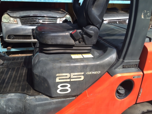 ขายรถโฟลคลิฟท์ ( รุ่นใหม่ล่าสุด ) TOYOTA 52-8FD25 ,เครื่องยนต์ดีเซล รุ่นใหม่ล่าสุดดีเซล 3Z ,เสายกสูง 4.5 เมตร ,งาปรับคว่ำ-หงาย , รถนำเข้าจากญี่ปุ่น 100\% ขายรถโฟลคลิฟท์ ( รุ่นใหม่ล่าสุด ) TOYOTA 52-8FD25 ,เครื่องยนต์ดีเซล รุ่นใหม่ล่าสุดดีเซล 3Z ,เสายกสูง 4.5 เมตร ,งาปรับคว่ำ-หงาย , รถนำเข้าจากญี่ปุ่น 100\%