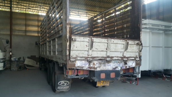 ขายๆ ฮีโน สิงไฮเทค 195 10ล้อ ปี39 ขายเองคับ