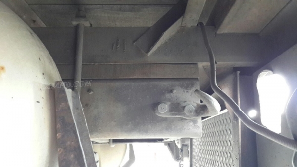 รถ 6 ล้อ ตู้แห้ง   ยี่ห้อ HINO  รุ่น FC3JLKA  ปีจดทะเบียน 2543