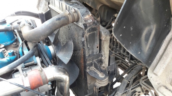 รถ 6 ล้อ ตู้แห้ง   ยี่ห้อ HINO  รุ่น FC3JLKA  ปีจดทะเบียน 2543