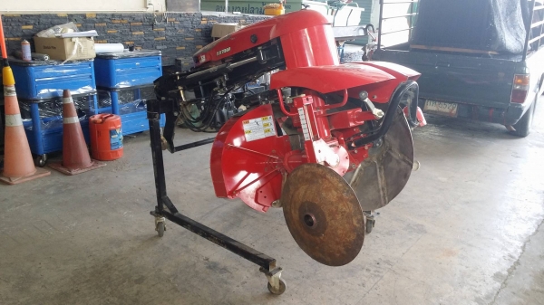 เครื่องปั้นคันนา KOBASHI รุ่น  XR750F สำหรับใช้ต่อเพลา GPO ด้านท้ายรถไถนั่งขับ เก่าญี่ปุ่น ใช้สำหรับปั้นคันนา