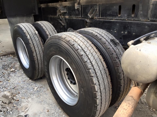 FXZ354ปี56 มีนาคม 2เพลาดั้มSMMแท้มีระบบลากพ่วงcngแท้ศูนย์ ยางใหม่ 1,950,000.- 086-6642-442