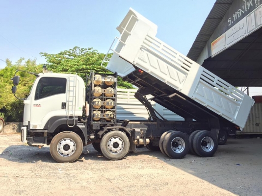 FXZ354ปี56 มีนาคม 2เพลาดั้มSMMแท้มีระบบลากพ่วงcngแท้ศูนย์ ยางใหม่ 1,950,000.- 086-6642-442