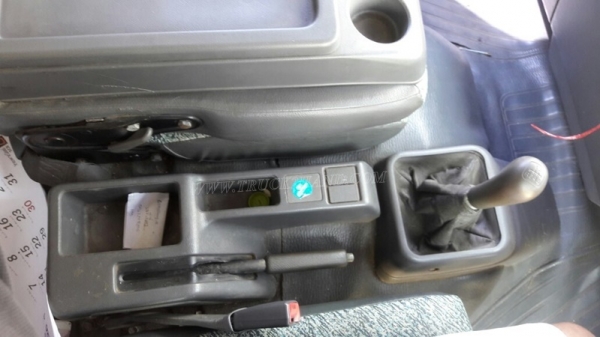 รถ 6 ล้อ ตู้แห้ง ยี่ห้อ HINO รุ่น FC4JLMA ตู้ ยาว 6.50 เมตร สภาพยางสวยเต็ม