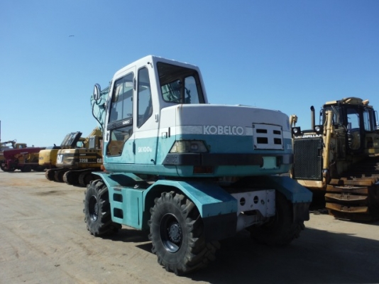 รถขุดล้อยาง Kobelco SK100W