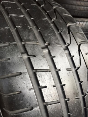 ขายยาง PIRELLI P-ZERO 225-40-18 ปี13 ดอกหนา ไม่มีปะ คู่ละ 2,500 บาท