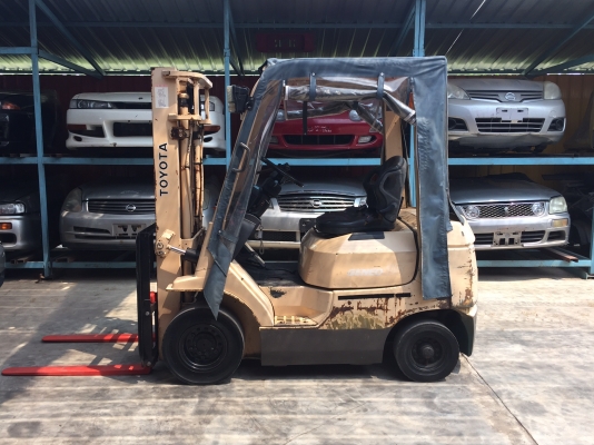 ขายรถโฟลคลิฟท์   TOYOTA 02-7FD15, เครื่องยนต์ดีเซล ,เสายกสูง 3.0 เมตร  , รถนำเข้าจากญี่ปุ่น 100\%