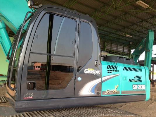 ขาย KOBELCO SK 200-8 Super-X  4000 ชั่วโมง สนใจขอรูปเพิ่มเติมได้ครับทางลาย ติดต่อเจ้าของโดยตรง 081-4283210