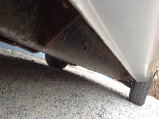 นิสสันบิ๊กเอ็มแค๊ป ปี 97 เครื่อง 2500  พวงมาลัยธรรมดา