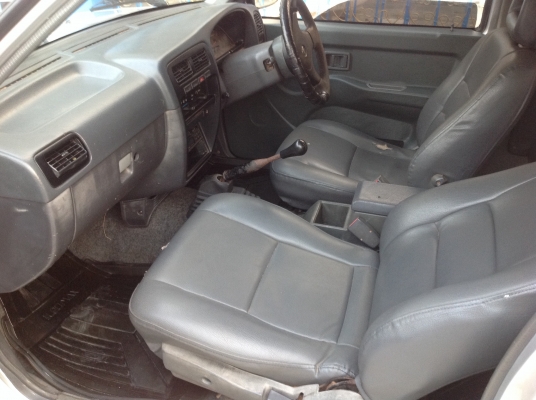 นิสสันบิ๊กเอ็มแค๊ป ปี 97 เครื่อง 2500  พวงมาลัยธรรมดา