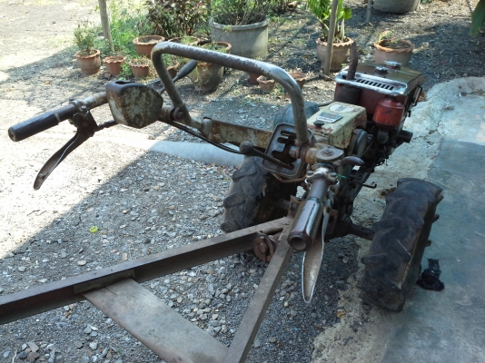 รถไถเดินตามพร้อมสาลี่