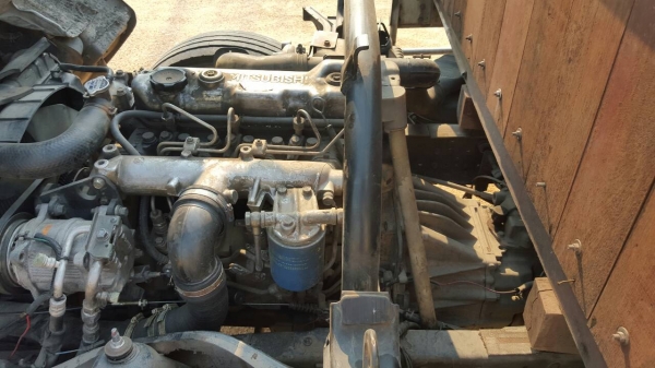 สี่ล้อ มิตซู 115โบว์อินเตอร์ สภาพดีสวยบางเดิม ยกหัวได้ แอร์เย็นๆ พร้อมใช้งาน เล่มทะเบียนป้ายใหญ่ พร้อมโอน