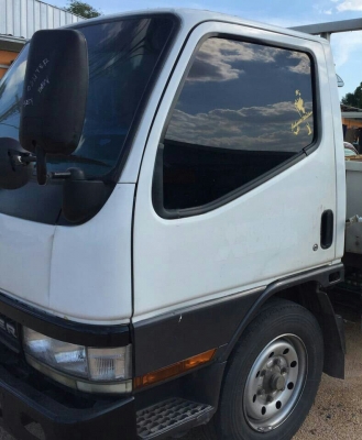 สี่ล้อ มิตซู 115โบว์อินเตอร์ สภาพดีสวยบางเดิม ยกหัวได้ แอร์เย็นๆ พร้อมใช้งาน เล่มทะเบียนป้ายใหญ่ พร้อมโอน