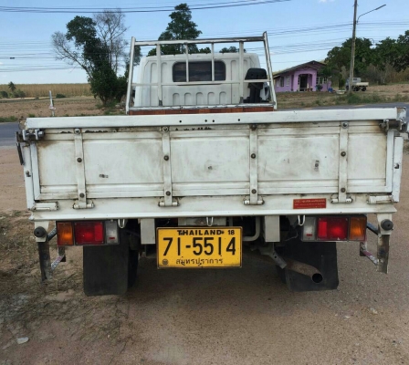 สี่ล้อ มิตซู 115โบว์อินเตอร์ สภาพดีสวยบางเดิม ยกหัวได้ แอร์เย็นๆ พร้อมใช้งาน เล่มทะเบียนป้ายใหญ่ พร้อมโอน