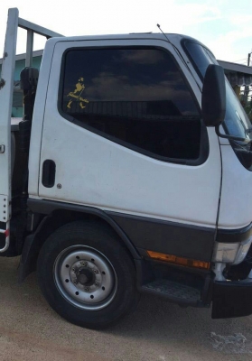 สี่ล้อ มิตซู 115โบว์อินเตอร์ สภาพดีสวยบางเดิม ยกหัวได้ แอร์เย็นๆ พร้อมใช้งาน เล่มทะเบียนป้ายใหญ่ พร้อมโอน