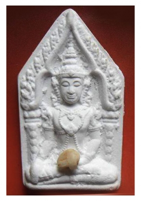 พระขุนแผนพระธาตุพิเศษ ผงมหาจักรพรรดิ์หลวงปู่ดู่ พรหมปัญโญ ขึ้นพระธาตุสวยงามมาก