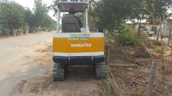 ขายแบคโฮเล็ก Komatsu PC20 รุ่น 2