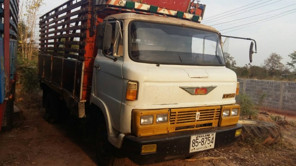 รถหกล้อ KM505 เครื่อง WO4D  117 แรง สโลกลาง ช่วงล่าง F เครื่องดีคันซีสวย เอกสารพร้อมโอน