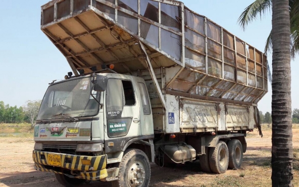 ขาย 10 ล้อดั้มคอกสูง HINO FM3H มีระบบลากพ่วง เครื่องเดิม HO7D 195 แรงม้า เกียร์เดิม สโลว์เดิม ทะเบียนพร้อมโอนครับ