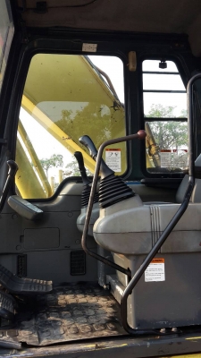 ขายรถแบคโฮ KOMATSU PC200-6 เอกสารเล่มทะเบียน ระบบไฟเต็ม ซีเรียล 96411 ราคา 1050000