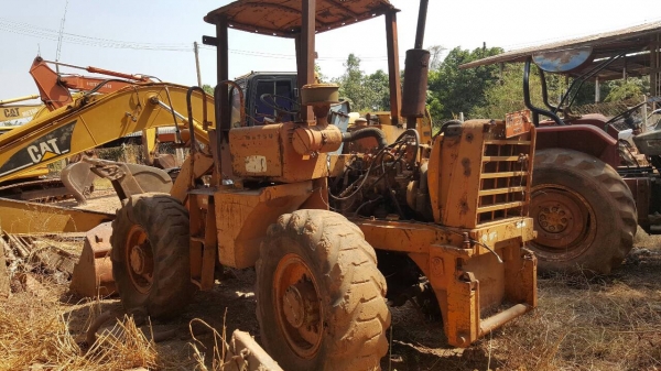 ขาย รถตัก KOMATSU JH30 ราคาคุยกันได้ครับ