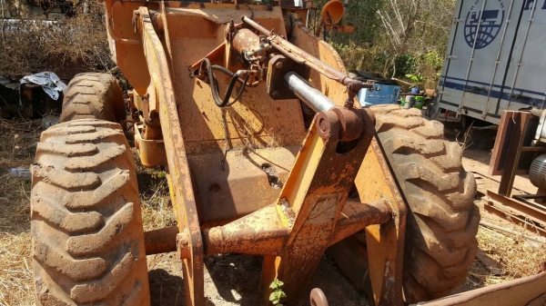 ขาย รถตัก KOMATSU JH30 ราคาคุยกันได้ครับ