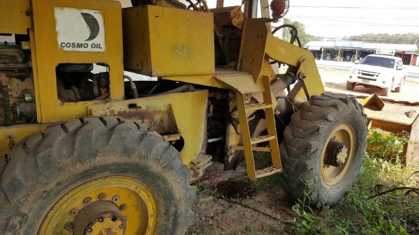 ขาย รถตัก KOMATSU JH63 เอวอ่อน เครื่องดี รถพร้อมใช้ ราคาต่อรองได้ครับ ขาย รถตัก KOMATSU JH63 เอวอ่อน เครื่องดี รถพร้อมใช้ ราคาต่อรองได้ครับ