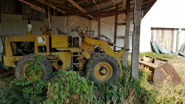 ขาย รถตัก KOMATSU JH63 เอวอ่อน เครื่องดี รถพร้อมใช้ ราคาต่อรองได้ครับ ขาย รถตัก KOMATSU JH63 เอวอ่อน เครื่องดี รถพร้อมใช้ ราคาต่อรองได้ครับ