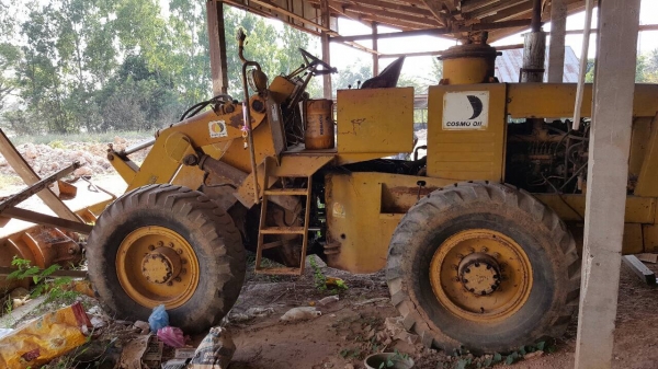 ขาย รถตัก KOMATSU JH63 เอวอ่อน เครื่องดี รถพร้อมใช้ ราคาต่อรองได้ครับ ขาย รถตัก KOMATSU JH63 เอวอ่อน เครื่องดี รถพร้อมใช้ ราคาต่อรองได้ครับ