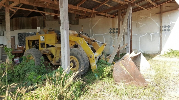 ขาย รถตัก KOMATSU JH63 เอวอ่อน เครื่องดี รถพร้อมใช้ ราคาต่อรองได้ครับ ขาย รถตัก KOMATSU JH63 เอวอ่อน เครื่องดี รถพร้อมใช้ ราคาต่อรองได้ครับ