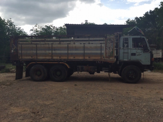 ขายรถ10ล้อดั้มพ์ ISUZU FVZ12MY วางเครื่อง 6HK1 230แรงม้า สนใจโทร 081-970-1072