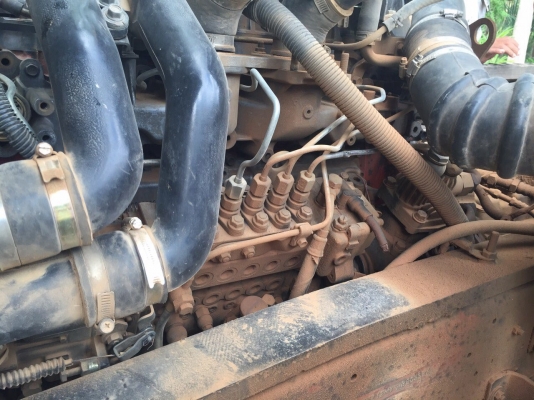 ขายรถ10ล้อดั้มพ์ ISUZU FVZ12MY วางเครื่อง 6HK1 230แรงม้า สนใจโทร 081-970-1072