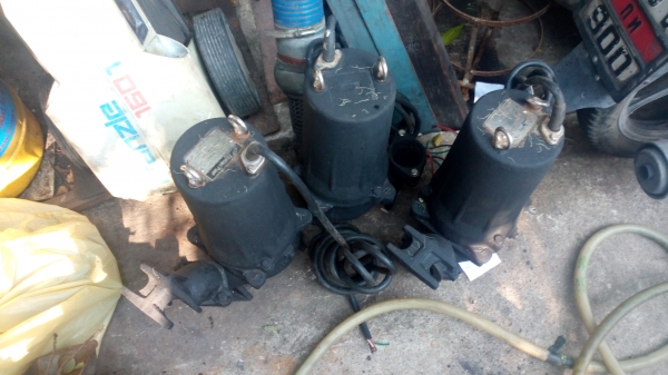 ขาย !! ไดโว่ดูดเลน ยี่ห้อTsurumiของญี่ปุ่น ขนาด1.5"3สาย