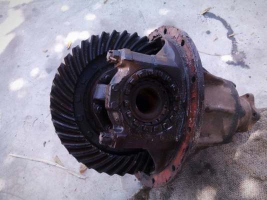 ขาย เพลาโบกี้ สิบล้อ ISUZU TX  สองเพลา ครบชุด