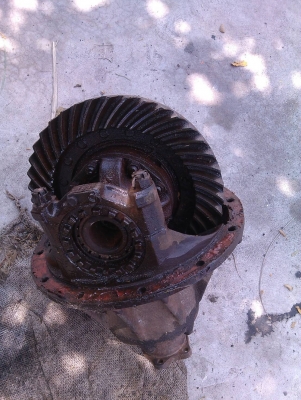 ขาย เพลาโบกี้ สิบล้อ ISUZU TX  สองเพลา ครบชุด