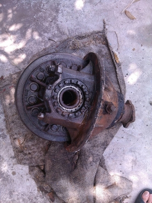 ขาย เพลาโบกี้ สิบล้อ ISUZU TX  สองเพลา ครบชุด