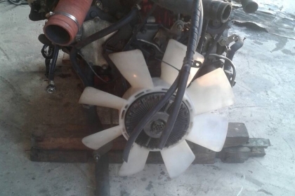 ขายเครื่อง HINO P11 CU B 345 แรง (รถห้างบ้านเรา-พร้อมอินเตอร์-หม้อน้ำ)