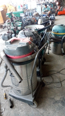 ขาย !! เครื่องดูดฝุ่นใหญ่3 มอเตอร์ สำหรับคาร์แคร์ พร้อมใช้งาน