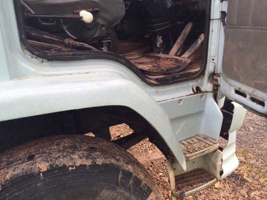 ขายรถ10ล้อดั้มพ์ ISUZU FXZ23NFY วางเครื่อง 250แรงม้า มีระบบลำโพง สนใจโทร 081-970-1072