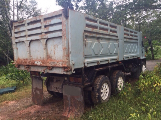 ขายรถ10ล้อดั้มพ์ ISUZU FXZ23NFY วางเครื่อง 250แรงม้า มีระบบลำโพง สนใจโทร 081-970-1072 ขายรถ10ล้อดั้มพ์ ISUZU FXZ23NFY วางเครื่อง 250แรงม้า มีระบบลำโพง สนใจโทร 081-970-1072