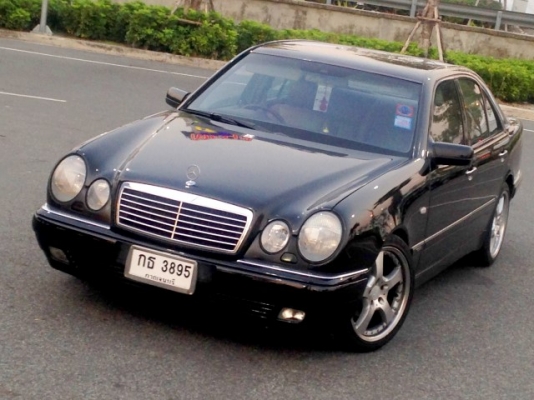 ขาย/เทิร์น W210 E230 รถบ้านสภาพสวย ไม่เคยติดแก๊ส ขับประหยัด