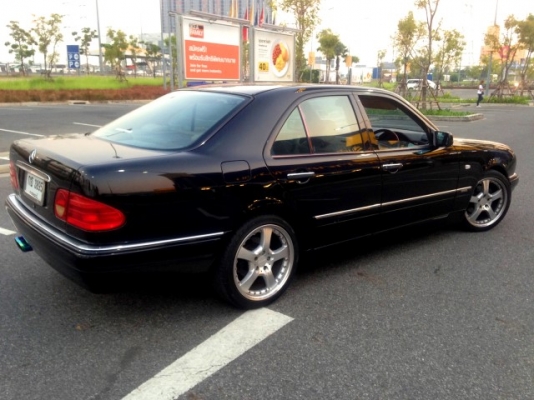 ขาย/เทิร์น W210 E230 รถบ้านสภาพสวย ไม่เคยติดแก๊ส ขับประหยัด ขาย/เทิร์น W210 E230 รถบ้านสภาพสวย ไม่เคยติดแก๊ส ขับประหยัด